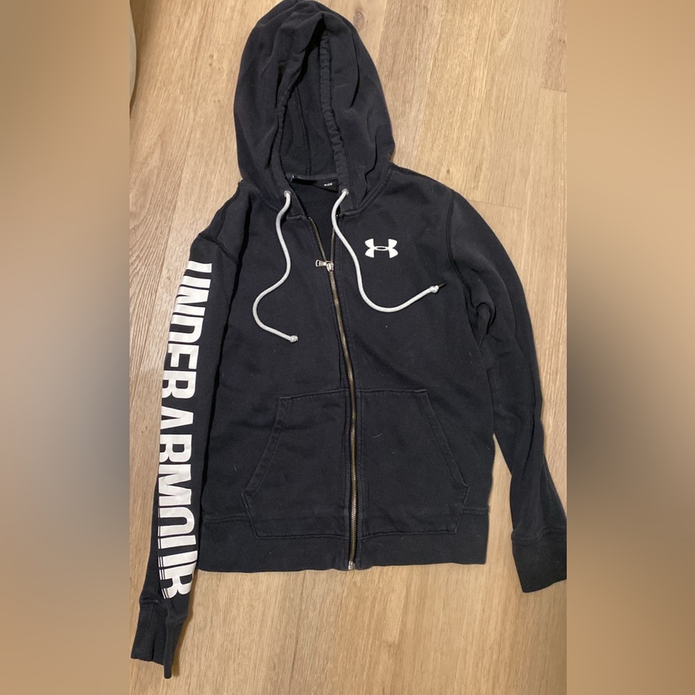 Under Armour Sweatshirt - Size Small